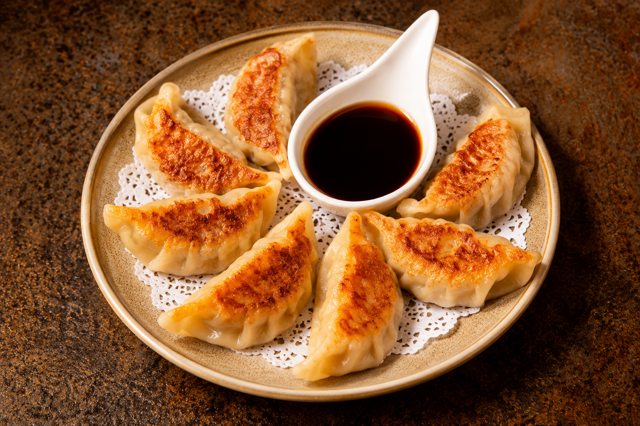 Crispy Gyoza (8).