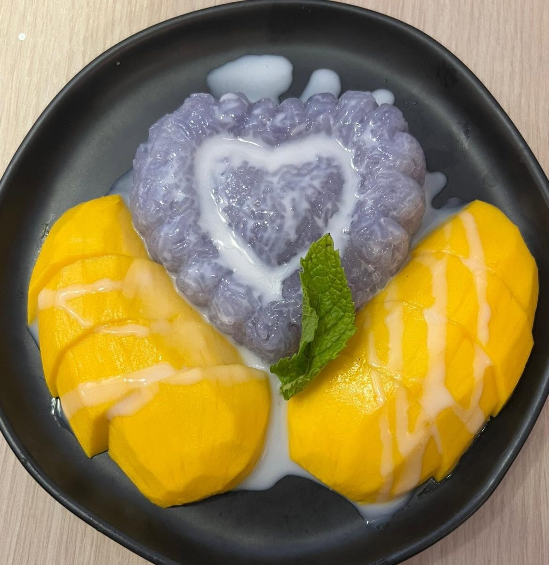 Mango sticky rice